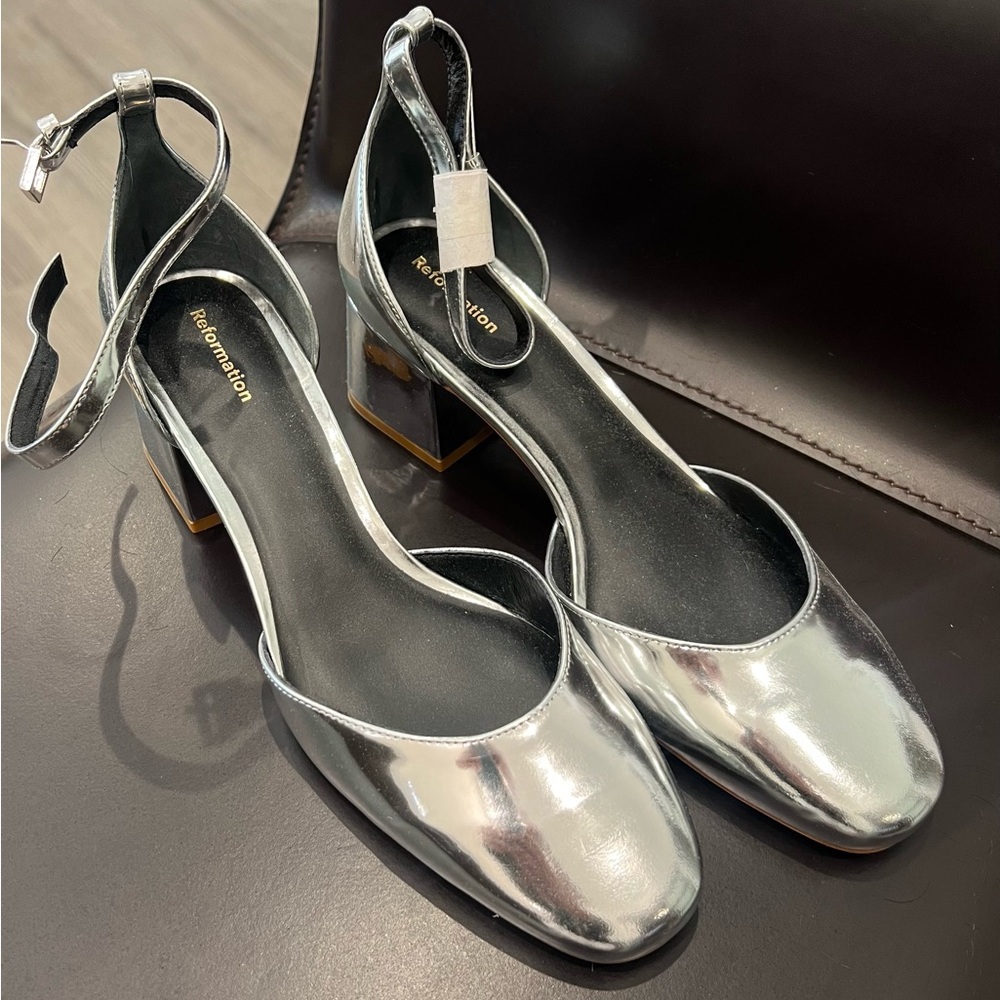 Reformation Close Toed Metalic Heels